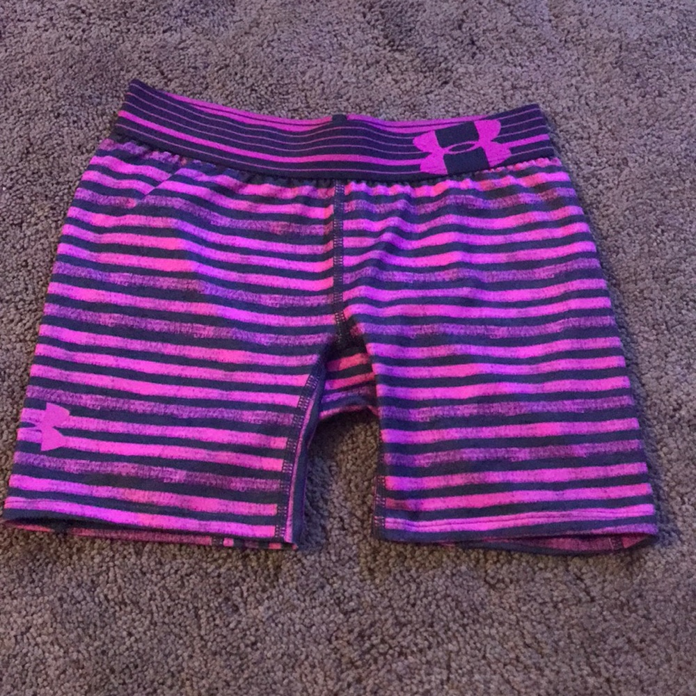 Under armor biker shorts size small in kids